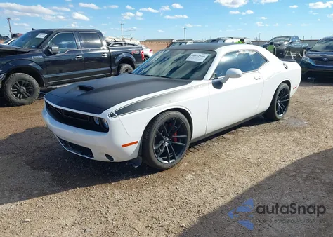 2021 Dodge Challenger R/T from USA, damaged, VIN 2C3CDZBT6MH623688